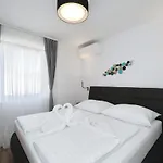 Tin 4* Tribanj-Kruscica