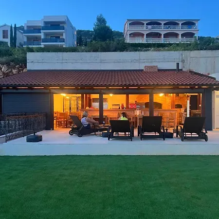 Aparthotel Tin Tribanj-Kruscica