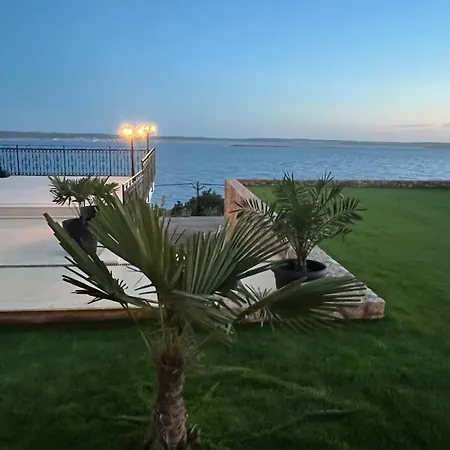 Tin Aparthotel Tribanj-Kruscica