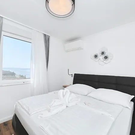Tin 4* Tribanj-Krušćica