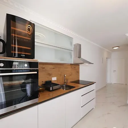 Aparthotel Tin Tribanj-Kruscica
