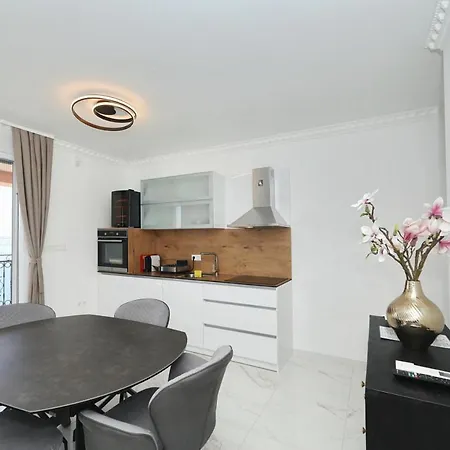 Apartmanhotel Tin
